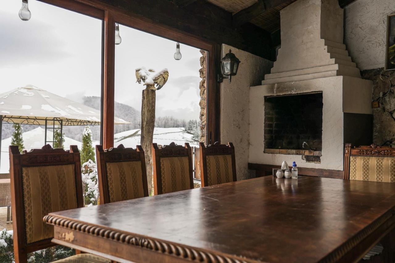 Alpine Castle Hotel Дилижан Экстерьер фото